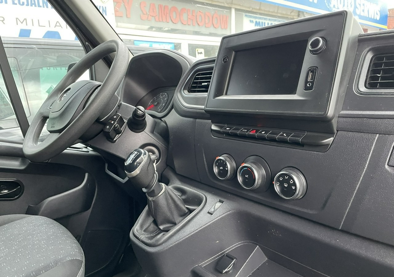 Opel Movano Opel Movano Max Długi Max Wysoki Klima Kamera Navi Model 2021 - Furgon: slika 3 Opel Movano Opel Movano Max Długi Max Wysoki Klima Kamera Navi Model 2021 - Furgon: slika 3
