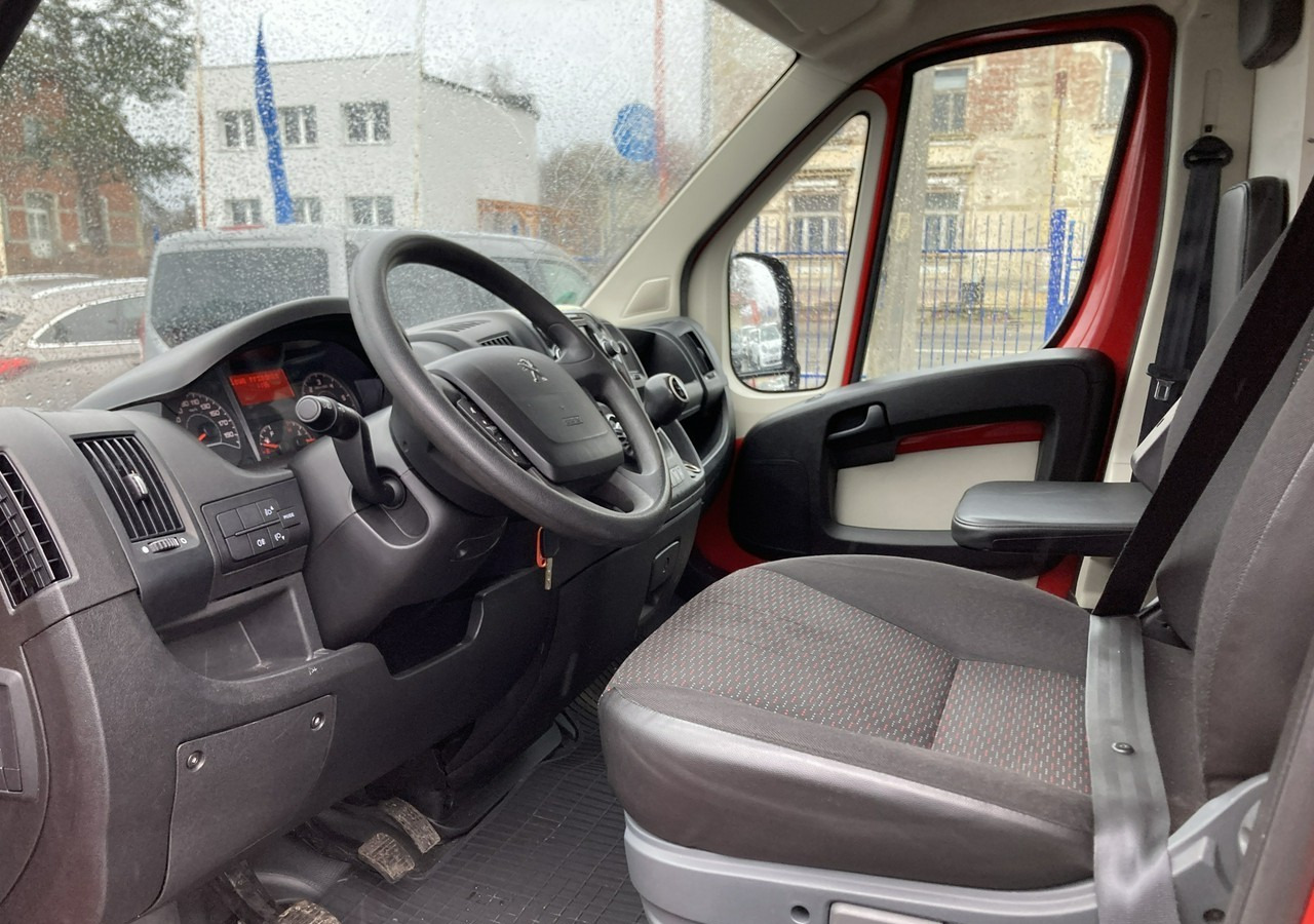 Peugeot Boxer Autosklep pieczywa Gastronomiczny Food Truck Foodtruck sklep 2018 - Tovornjak s hrano: slika 4 Peugeot Boxer Autosklep pieczywa Gastronomiczny Food Truck Foodtruck sklep 2018 - Tovornjak s hrano: slika 4
