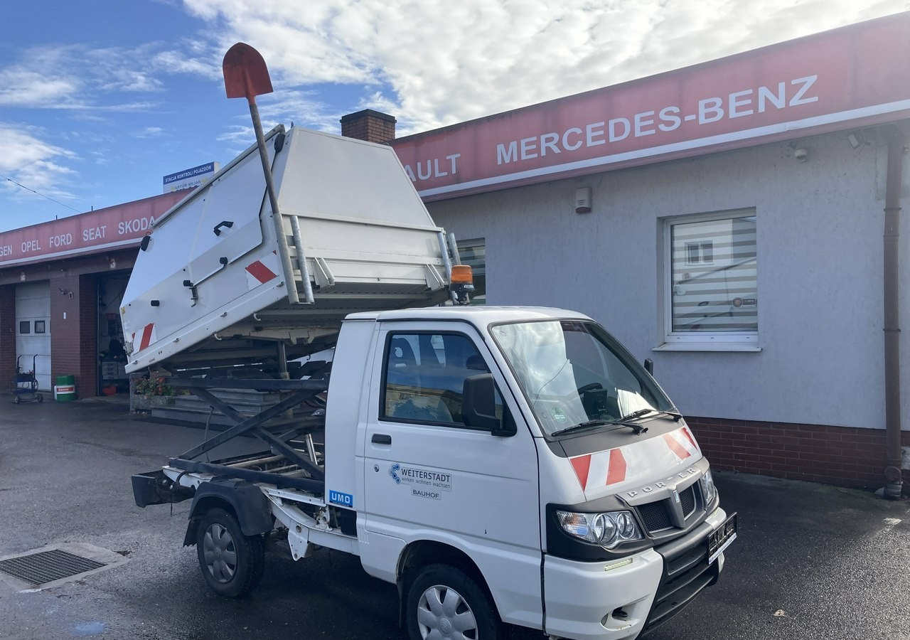 Piaggio Piaggio Porter Śmieciarka Wywrotka 2015 - Smetarski tovornjak: slika 5 Piaggio Piaggio Porter Śmieciarka Wywrotka 2015 - Smetarski tovornjak: slika 5