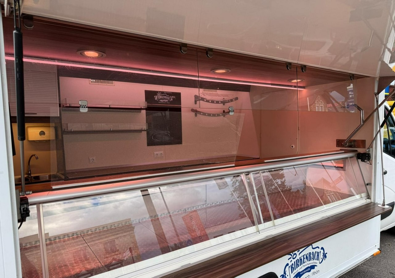 Renault Master Autosklep wędlin Gastronomiczny Food Truck Foodtruck Sklep Solar 20 - Tovornjak s hrano: slika 5 Renault Master Autosklep wędlin Gastronomiczny Food Truck Foodtruck Sklep Solar 20 - Tovornjak s hrano: slika 5