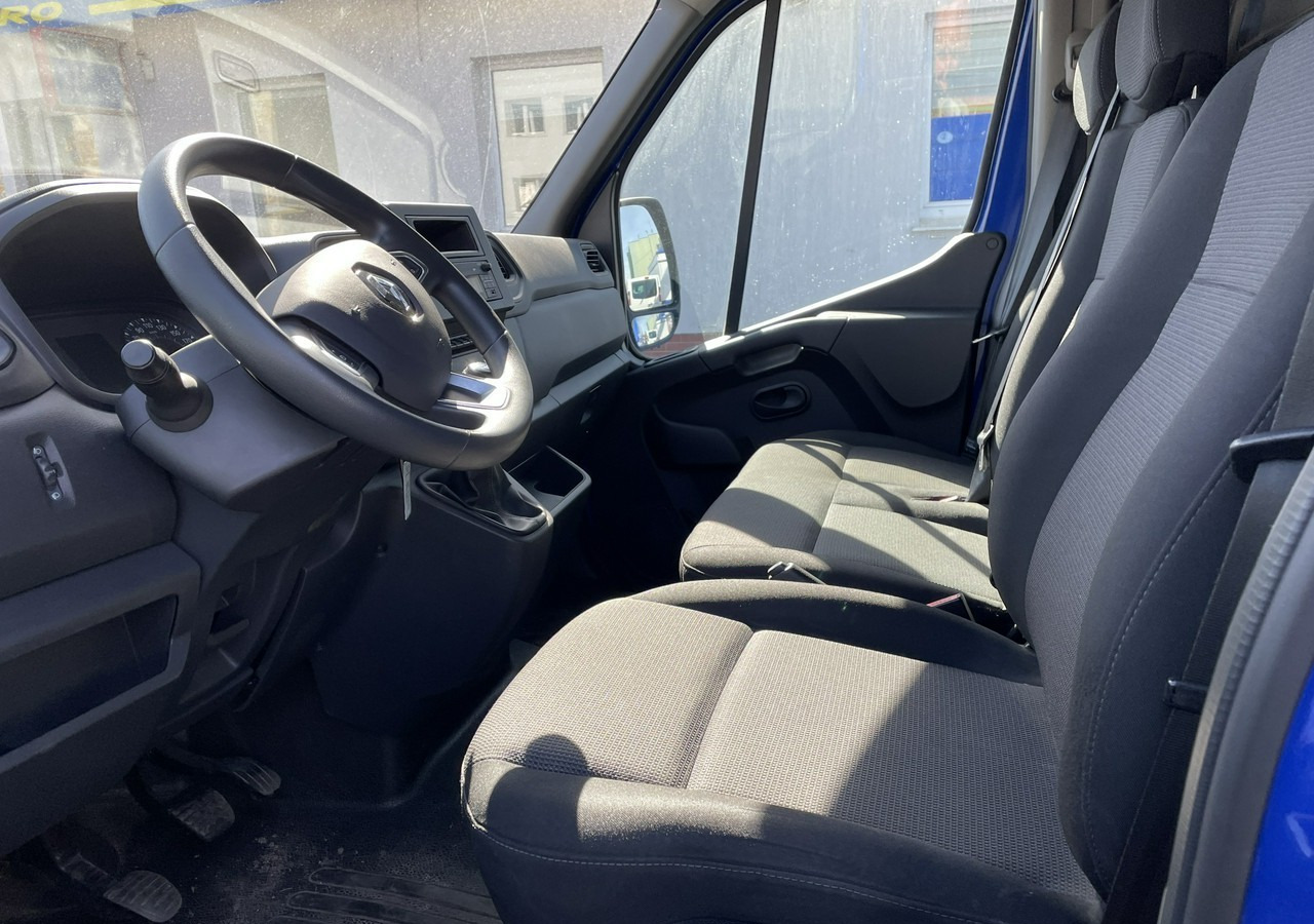Renault Master Master 2.3-150KM Max długi - 2 x Wysoki 55696 km 2021 - Furgon: slika 4 Renault Master Master 2.3-150KM Max długi - 2 x Wysoki 55696 km 2021 - Furgon: slika 4