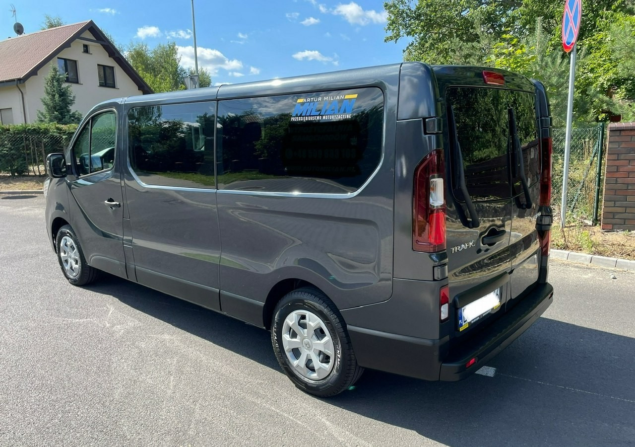 Renault Trafic III 2.0dci 150KM 9-osobowy do przewozu niepełnosprawnych RAMPA 2022 PFRO - Avtomobil: slika 4 Renault Trafic III 2.0dci 150KM 9-osobowy do przewozu niepełnosprawnych RAMPA 2022 PFRO - Avtomobil: slika 4