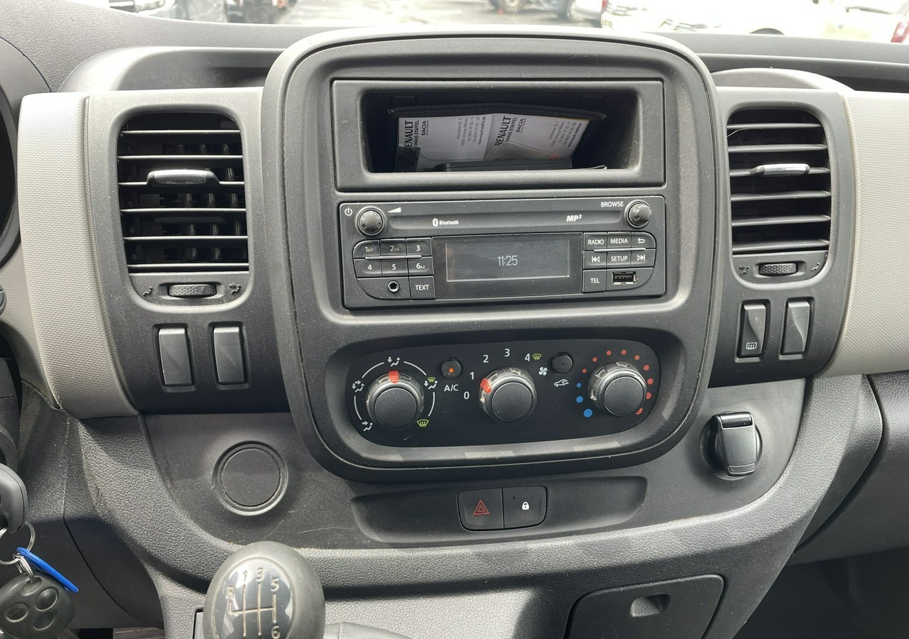 Renault Trafic Renault Trafic 1.6-120KM Klima 2018 - Furgon: slika 3 Renault Trafic Renault Trafic 1.6-120KM Klima 2018 - Furgon: slika 3