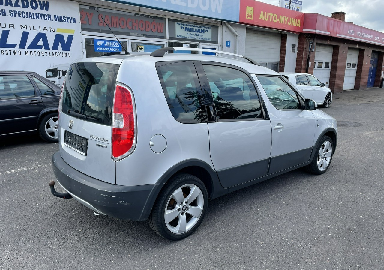Skoda Roomster I Roomster Scout 1.6-16V Klima 2012 - Avtomobil: slika 4 Skoda Roomster I Roomster Scout 1.6-16V Klima 2012 - Avtomobil: slika 4