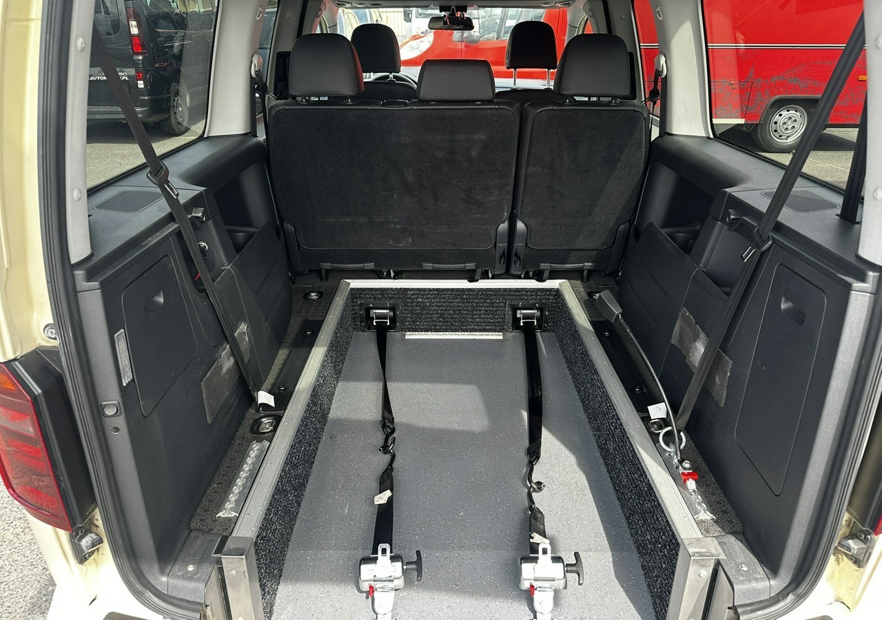 Volkswagen Caddy III Caddy 2.0 TDI dla Niepełnosprawnych inwalida rampa 2021 - Avtomobil: slika 3 Volkswagen Caddy III Caddy 2.0 TDI dla Niepełnosprawnych inwalida rampa 2021 - Avtomobil: slika 3