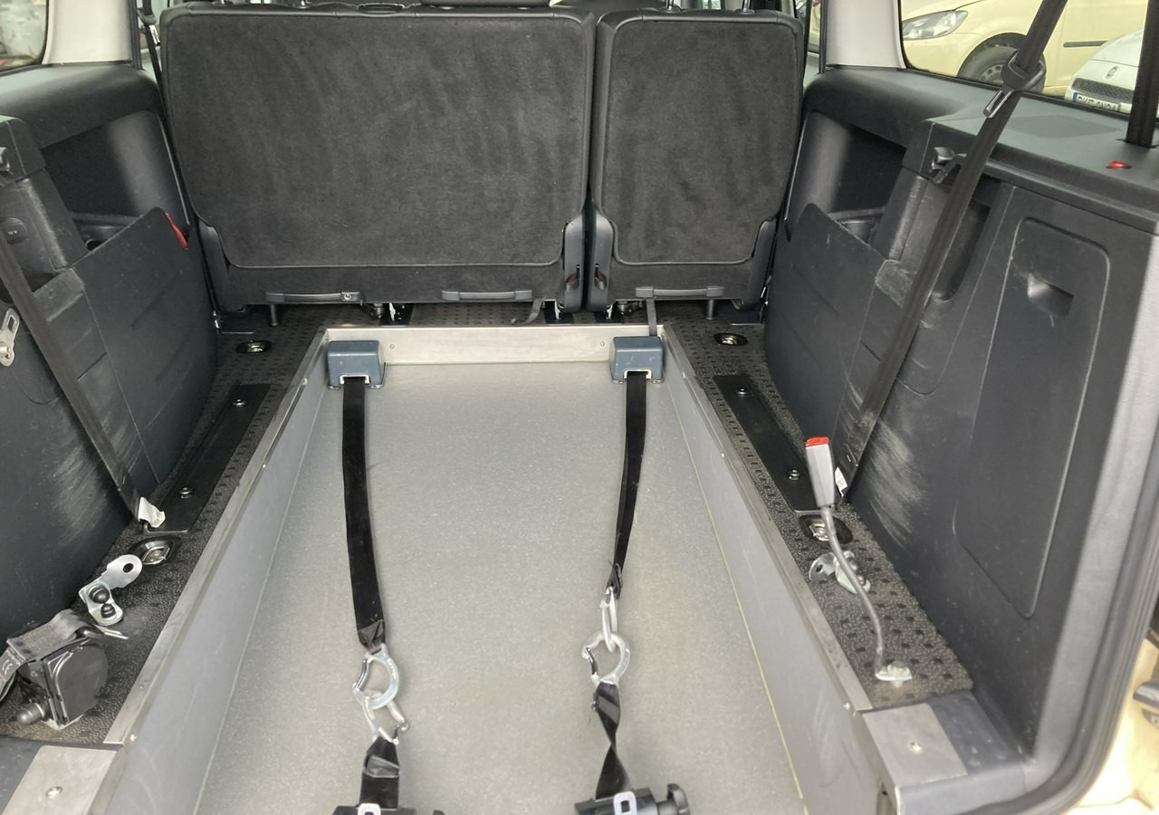 Volkswagen Caddy III Caddy 2.0 dla Niepełnosprawnych inwalida rampa Model 2020 Pfron - Avtomobil: slika 4 Volkswagen Caddy III Caddy 2.0 dla Niepełnosprawnych inwalida rampa Model 2020 Pfron - Avtomobil: slika 4