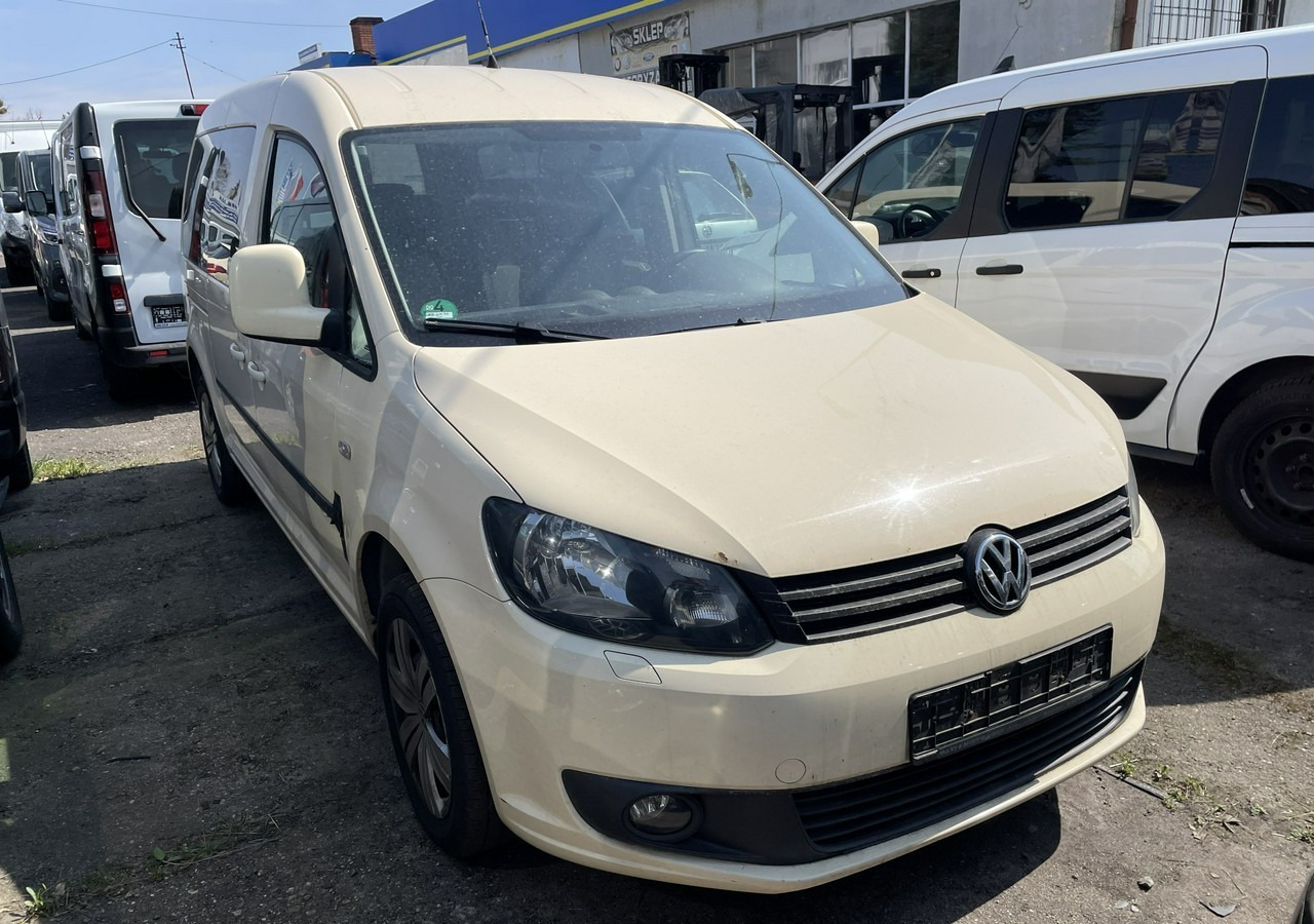 Volkswagen Caddy III Caddy do przewozu Niepełnosprawnych inwalida rampa 2015 - Avtomobil: slika 3 Volkswagen Caddy III Caddy do przewozu Niepełnosprawnych inwalida rampa 2015 - Avtomobil: slika 3