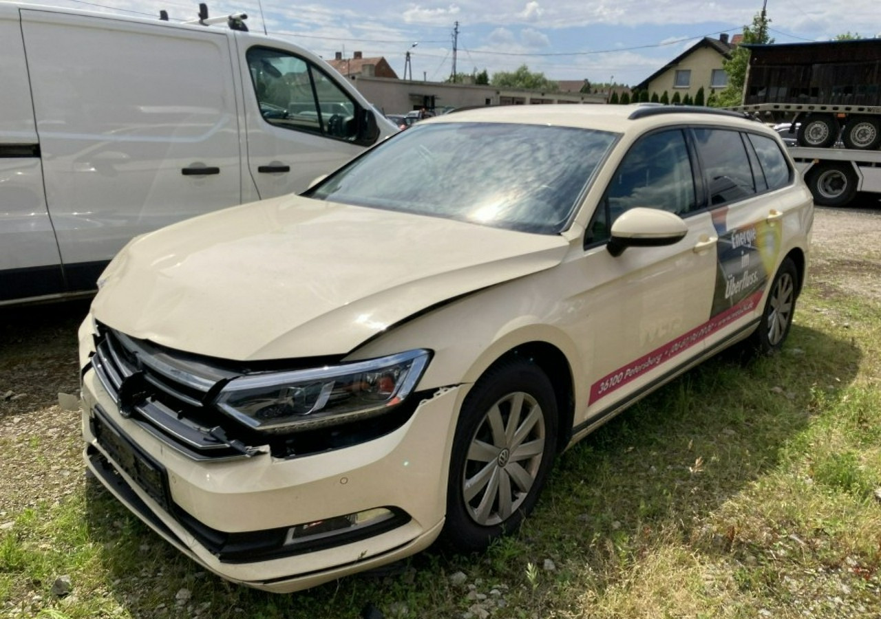 Volkswagen Passat B8 Passat B8 2.0-150KM 2018 - Avtomobil: slika 1 Volkswagen Passat B8 Passat B8 2.0-150KM 2018 - Avtomobil: slika 1