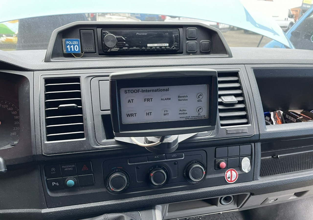 Zbirateljsko vozilo Volkswagen Transporter T6 Transporter Bankowóz kuloodporny opanceżony Model 2018: slika 12