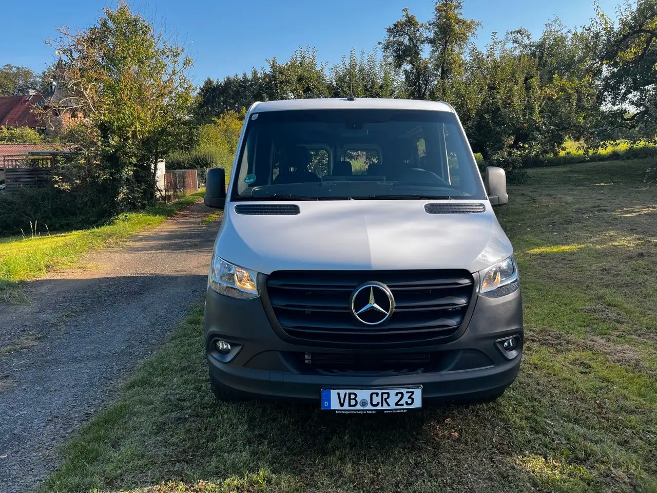 Mercedes-Benz Sprinter 215 KOMBI TOURER DACHKLIMA 9-SITZE - Minibus, Potniški kombi: slika 2 Mercedes-Benz Sprinter 215 KOMBI TOURER DACHKLIMA 9-SITZE - Minibus, Potniški kombi: slika 2