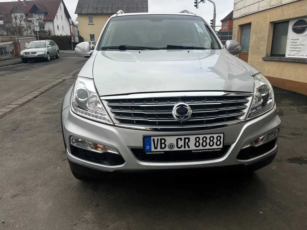 SsangYong Rexton Rexton 2.2 TD 4x4|AUTOM|7SITZ - SUV: slika 2 SsangYong Rexton Rexton 2.2 TD 4x4|AUTOM|7SITZ - SUV: slika 2