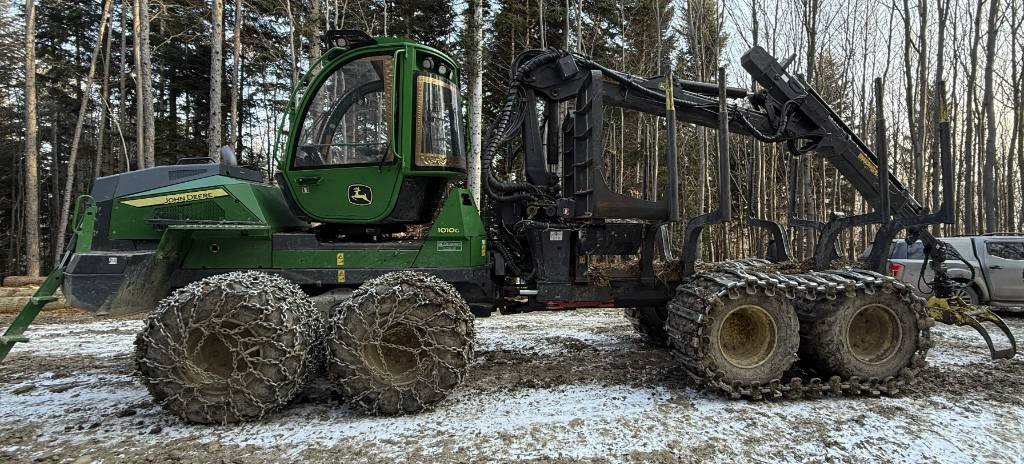 John Deere 1010G - Forvarder: slika 1 John Deere 1010G - Forvarder: slika 1