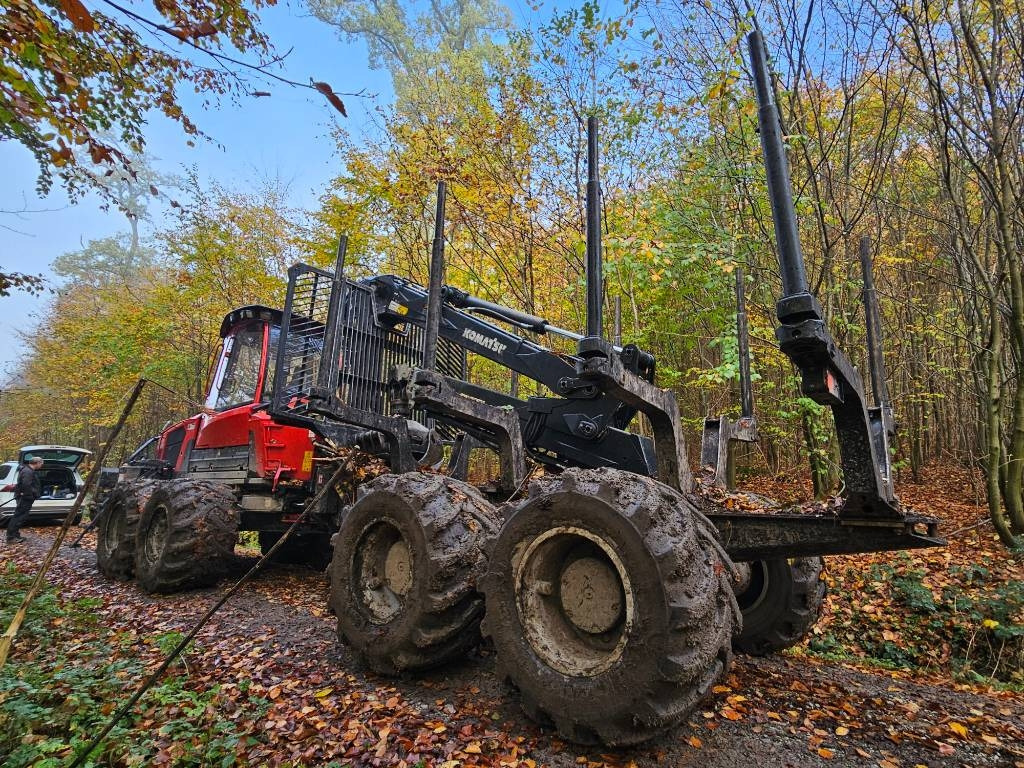 Komatsu 875 - Forvarder: slika 3 Komatsu 875 - Forvarder: slika 3
