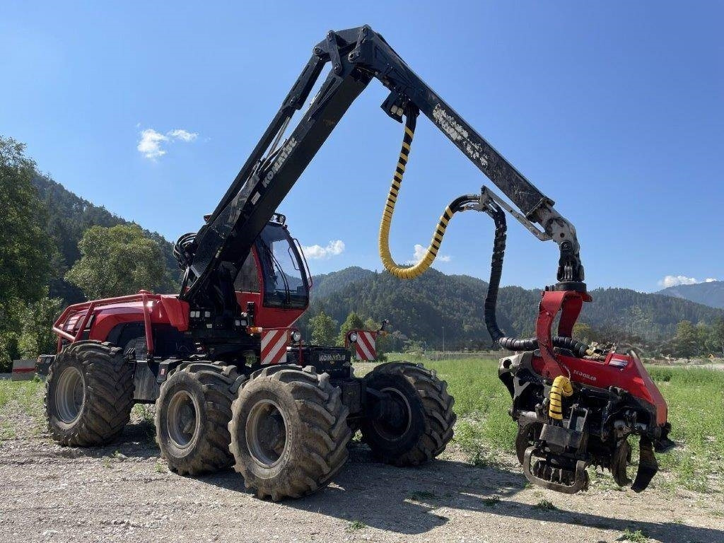 Komatsu 951 - Gozdarski kombajn: slika 1 Komatsu 951 - Gozdarski kombajn: slika 1