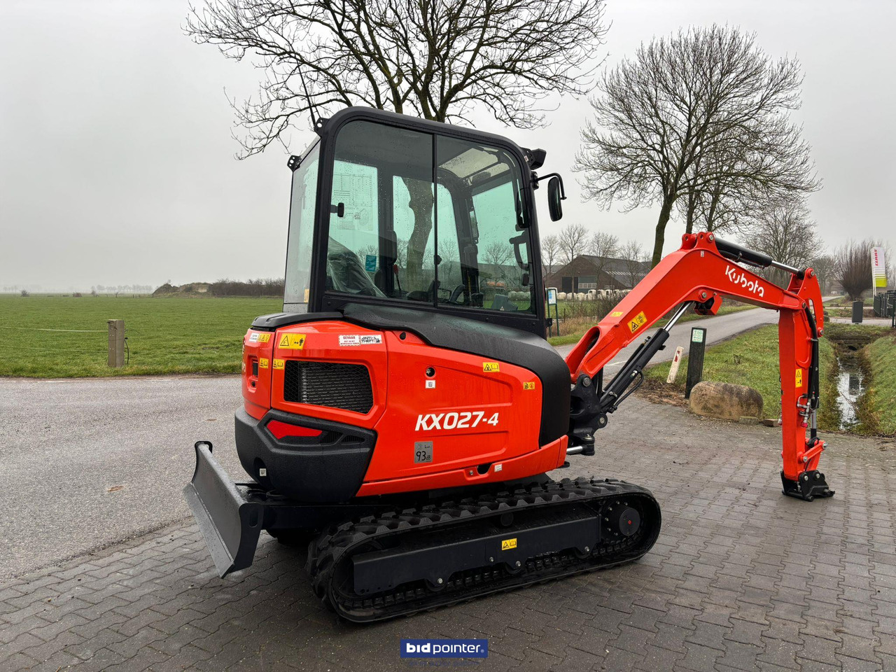 Kubota KX 027 - 4 GL minigraver - Mini bager: slika 3 Kubota KX 027 - 4 GL minigraver - Mini bager: slika 3