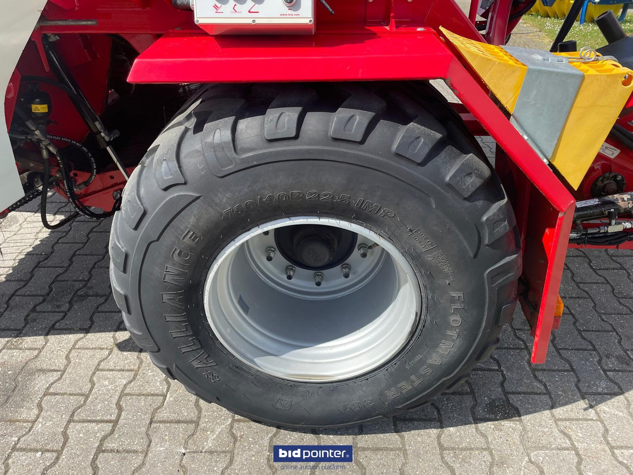 Lely Welger RPC 245 Tornado - Balirka za okrogle bale: slika 4 Lely Welger RPC 245 Tornado - Balirka za okrogle bale: slika 4