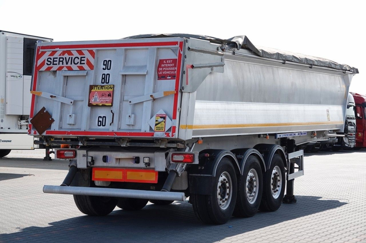 Benalu WYWROTKA 27 m3 / ALUMINIOWA / HYDRAULICZNA KLAPA - Kiper polprikolica: slika 5 Benalu WYWROTKA 27 m3 / ALUMINIOWA / HYDRAULICZNA KLAPA - Kiper polprikolica: slika 5