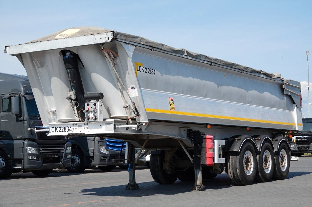 Benalu WYWROTKA 27 m3 / ALUMINIOWA / HYDRAULICZNA KLAPA - Kiper polprikolica: slika 3 Benalu WYWROTKA 27 m3 / ALUMINIOWA / HYDRAULICZNA KLAPA - Kiper polprikolica: slika 3