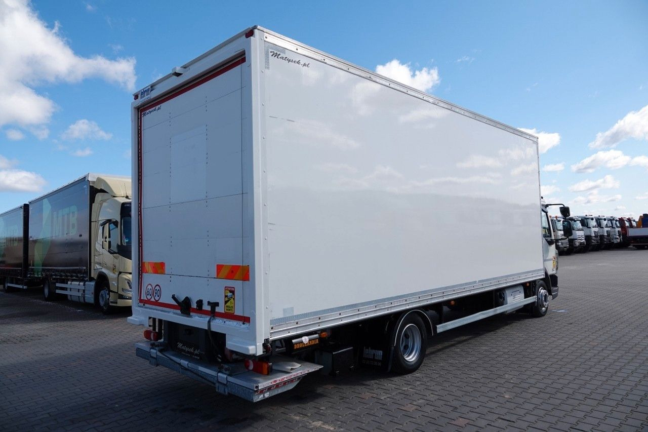 DAF LF 210 / KONTENER - 7 M / SOLÓWKA / WINDA DHOLLA - Tovornjak zabojnik: slika 3 DAF LF 210 / KONTENER - 7 M / SOLÓWKA / WINDA DHOLLA - Tovornjak zabojnik: slika 3