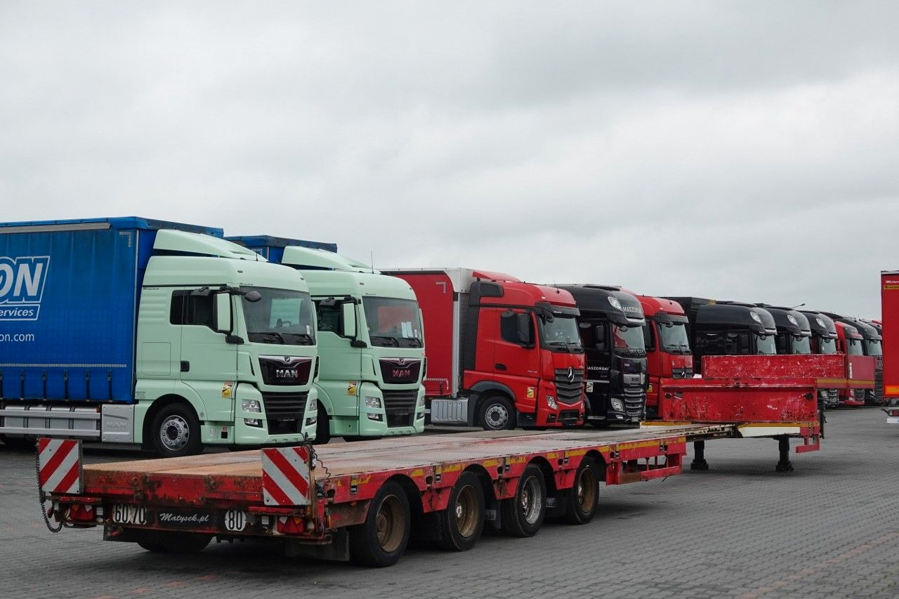 Faymonville NISKOPODWOZIE / STN-4AX / ROZCIĄGANA / 4 OSIE / - Nizko noseča polprikolica: slika 5 Faymonville NISKOPODWOZIE / STN-4AX / ROZCIĄGANA / 4 OSIE / - Nizko noseča polprikolica: slika 5