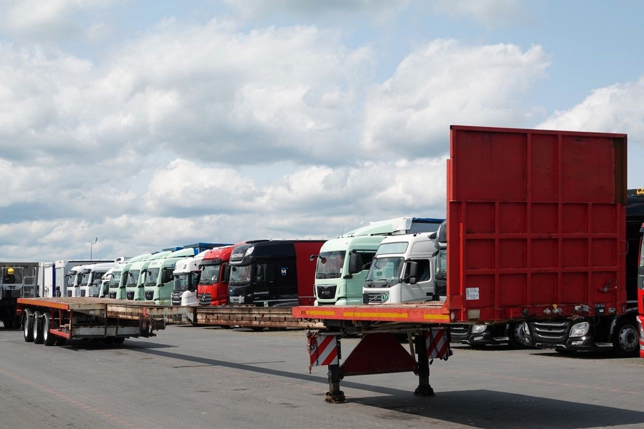 Faymonville SPZ-3AA / NACZEPA LAWETA / ROZCIĄGANA / 29 M / - Nizko noseča polprikolica: slika 4 Faymonville SPZ-3AA / NACZEPA LAWETA / ROZCIĄGANA / 29 M / - Nizko noseča polprikolica: slika 4