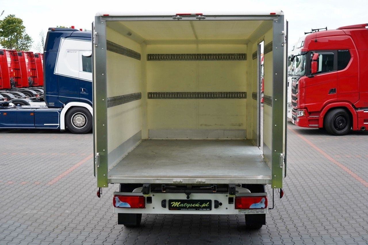 MAN TGE 3.180 / 2.0D , IZOTERMA - KONTENER  / DMC: 3 lizing MAN TGE 3.180 / 2.0D , IZOTERMA - KONTENER  / DMC: 3: slika 10