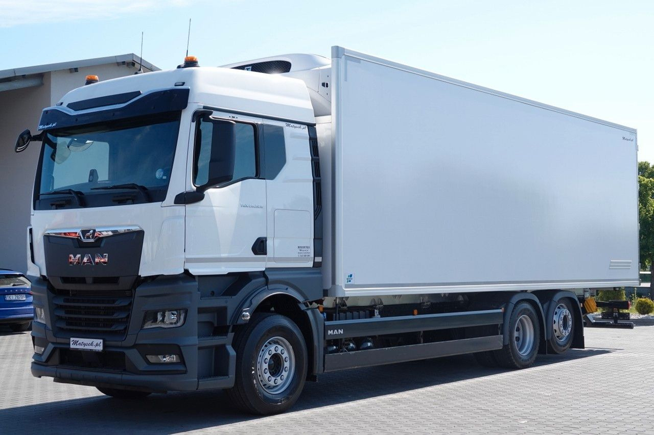 MAN TGX 26.520 / 6x2 / CHŁODNIA -8,6 M / AGREGAT THE - Tovornjak zabojnik: slika 2 MAN TGX 26.520 / 6x2 / CHŁODNIA -8,6 M / AGREGAT THE - Tovornjak zabojnik: slika 2