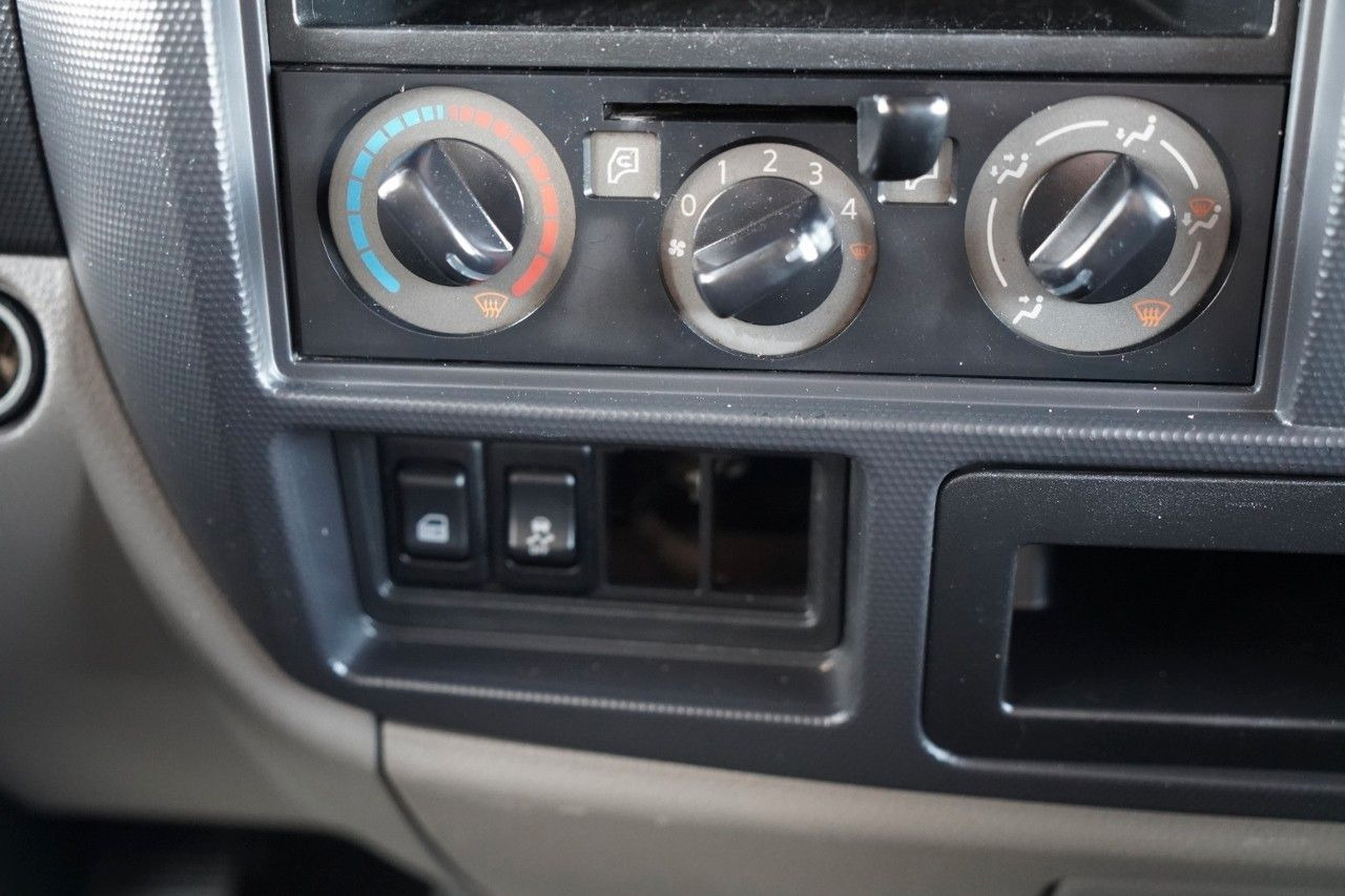 Dvižna ploščad montirana na tovornjak Nissan CABSTAR / ZWYŻKA 16,3 METRÓW / BLIŹNIAK / UDŹWIG: slika 38