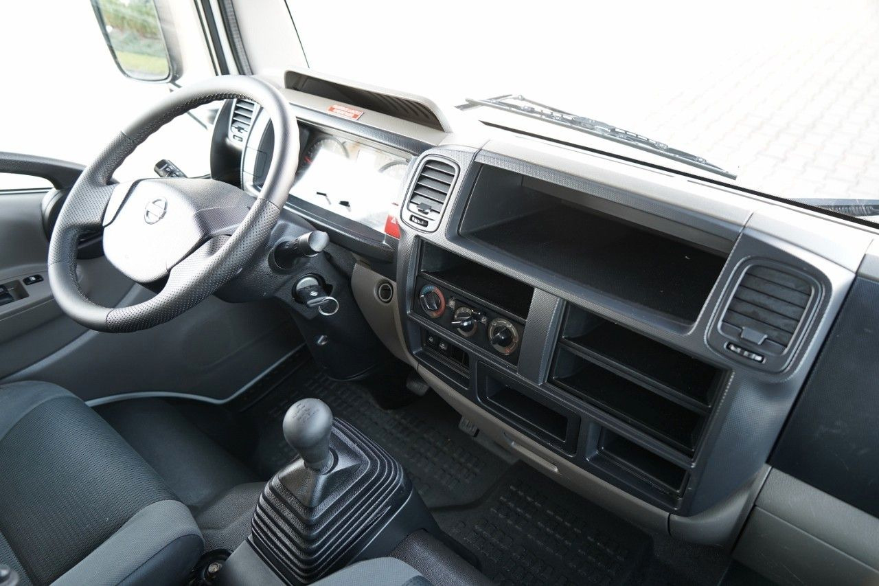 Dvižna ploščad montirana na tovornjak Nissan CABSTAR / ZWYŻKA 16,3 METRÓW / BLIŹNIAK / UDŹWIG: slika 36