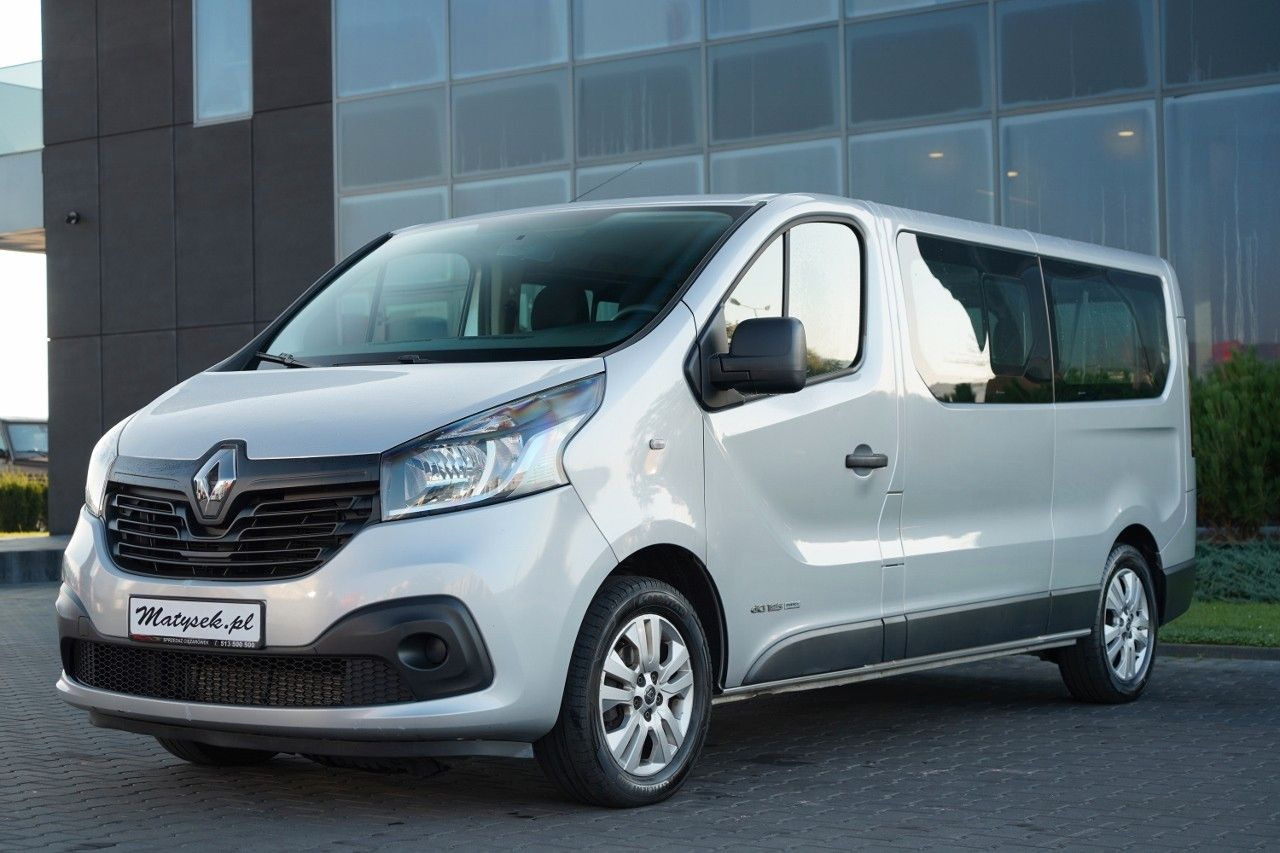 Renault TRAFIC 125 DCI  / BUS / 9 MIEJSC / 2017 ROK / PO - Potniški kombi: slika 1 Renault TRAFIC 125 DCI  / BUS / 9 MIEJSC / 2017 ROK / PO - Potniški kombi: slika 1