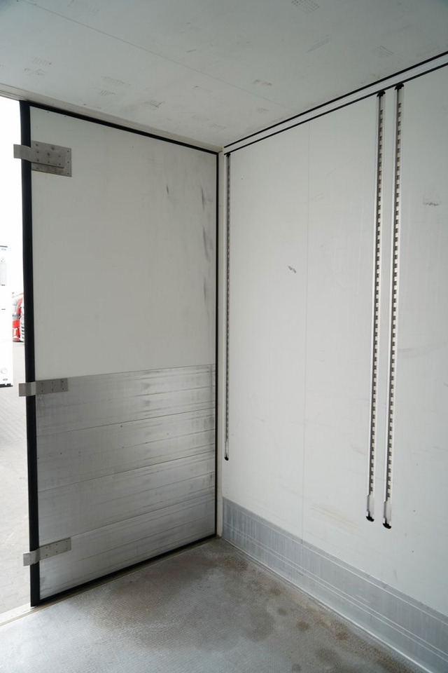 Polprikolica hladilnik Schmitz Cargobull CHŁODNIA / THERMO KING SLX 300 / DOPPELSTOCK / 2: slika 15