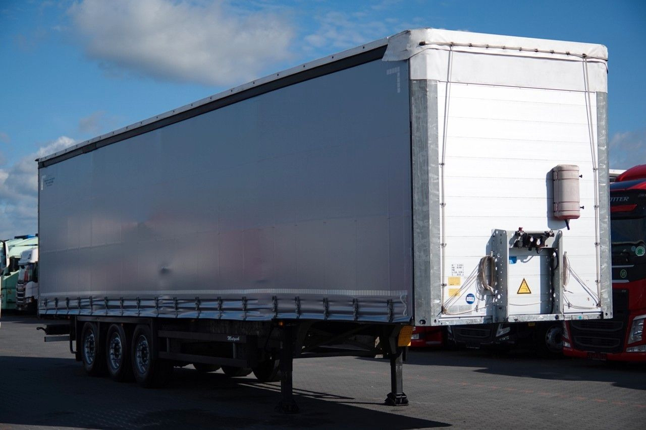 Schmitz Cargobull FIRANKA / STANDARD / 2 OSIE PODNOSZONE / SPROWA - Polprikolica s ponjavo: slika 4 Schmitz Cargobull FIRANKA / STANDARD / 2 OSIE PODNOSZONE / SPROWA - Polprikolica s ponjavo: slika 4