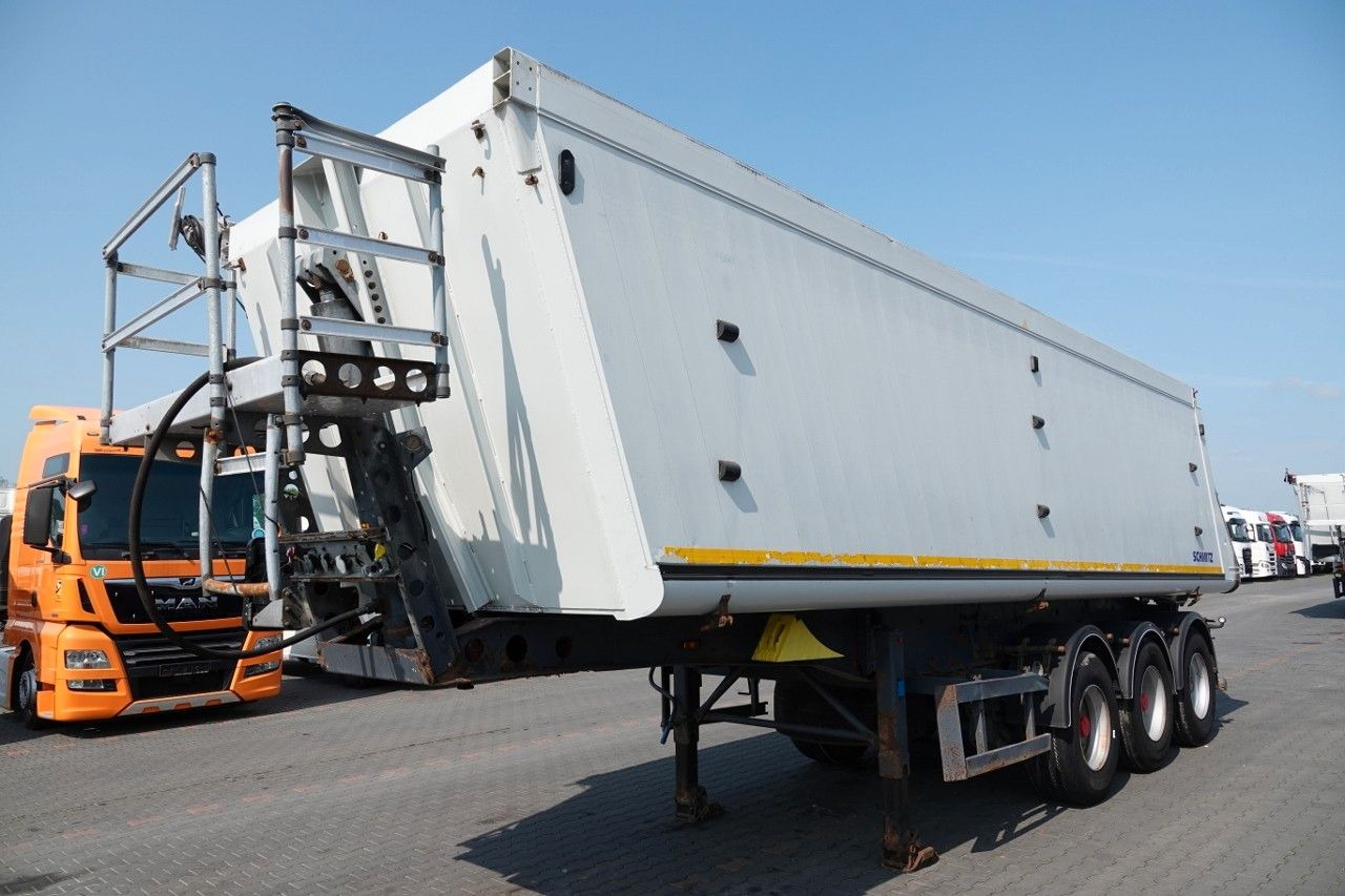 Schmitz Cargobull WYWROTKA 40 M3 / MULDA ALUMINIOWA / OŚ PODNOSZO - Kiper polprikolica: slika 4 Schmitz Cargobull WYWROTKA 40 M3 / MULDA ALUMINIOWA / OŚ PODNOSZO - Kiper polprikolica: slika 4