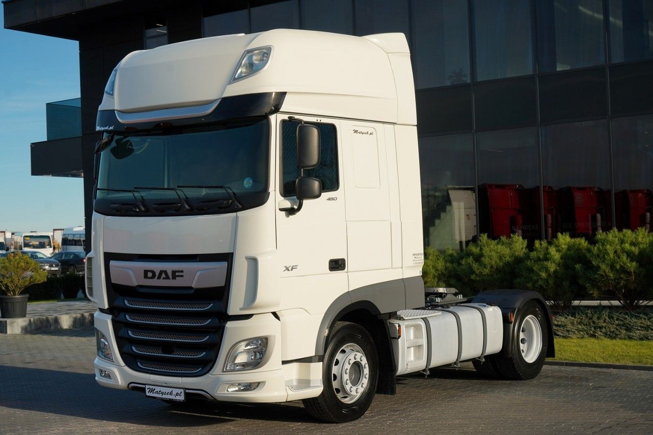 DAF XF 480 / SUPER SPACE CAB / 2021 - Vlačilec: slika 4 DAF XF 480 / SUPER SPACE CAB / 2021 - Vlačilec: slika 4