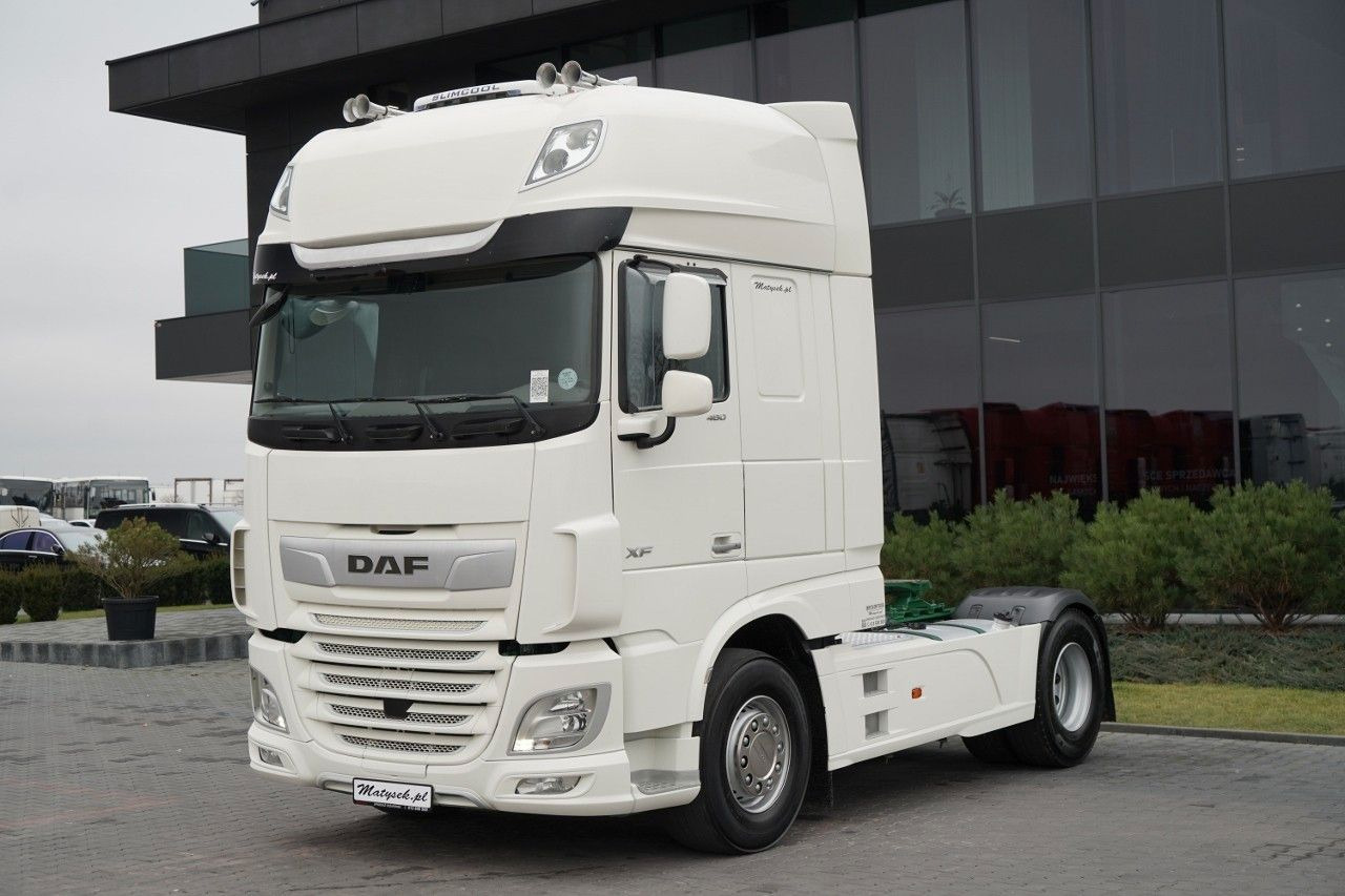 DAF XF 480 / SUPER SPACE CAB / I-PARK COOL / - Vlačilec: slika 2 DAF XF 480 / SUPER SPACE CAB / I-PARK COOL / - Vlačilec: slika 2