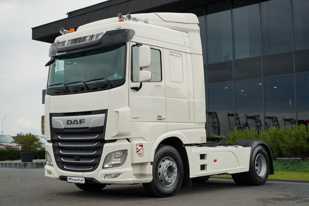 DAF XF 530 / RETARDER / I-PARK COOL / HYDRAULIKA / - Vlačilec: slika 2 DAF XF 530 / RETARDER / I-PARK COOL / HYDRAULIKA / - Vlačilec: slika 2