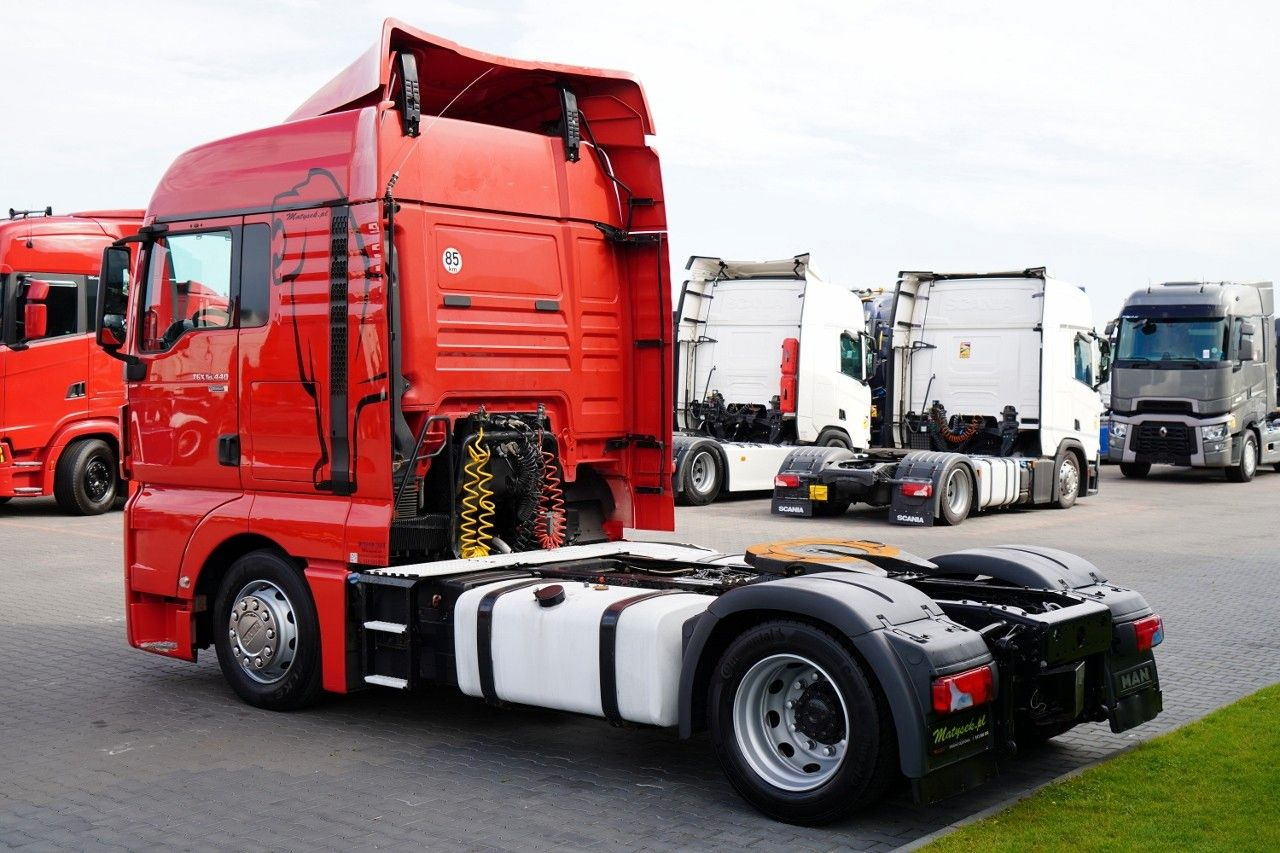 MAN TGX 18.440 / RETARDER / MEGA / LOWDECK / NAVI - Vlačilec: slika 4 MAN TGX 18.440 / RETARDER / MEGA / LOWDECK / NAVI - Vlačilec: slika 4