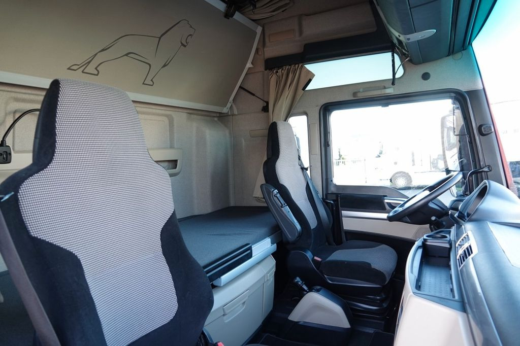 Vlačilec MAN TGX 18.460 / XXL / RETARDER / MEGA / LOWDECK /: slika 17