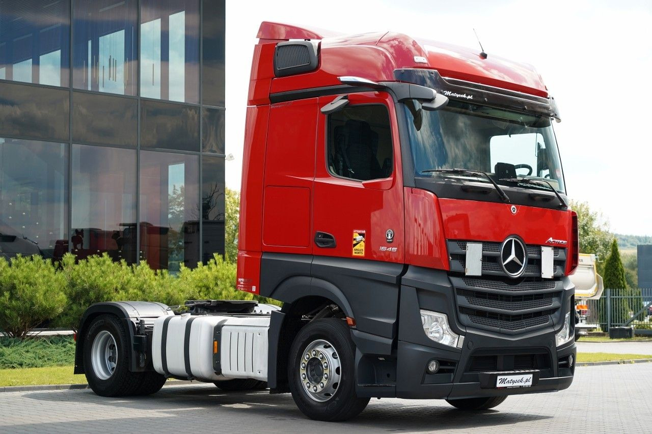 Mercedes-Benz ACTROS 1845 / ADR AT / PO KONTRAKCIE SERWISOWYM - Vlačilec: slika 1 Mercedes-Benz ACTROS 1845 / ADR AT / PO KONTRAKCIE SERWISOWYM - Vlačilec: slika 1