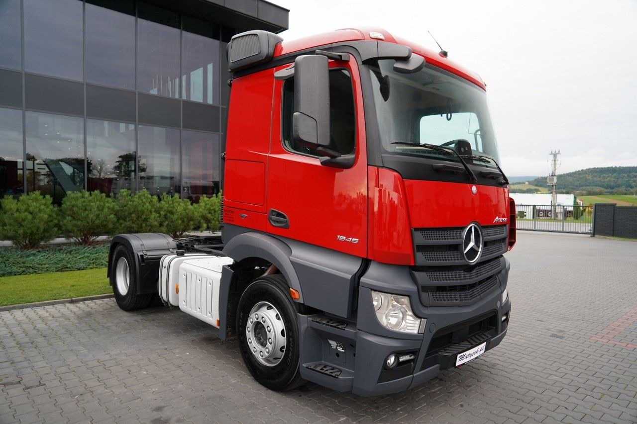 Mercedes-Benz ACTROS 1845 / HYDRAULIKA / NISKA KABINA / EURO - Vlačilec: slika 5 Mercedes-Benz ACTROS 1845 / HYDRAULIKA / NISKA KABINA / EURO - Vlačilec: slika 5