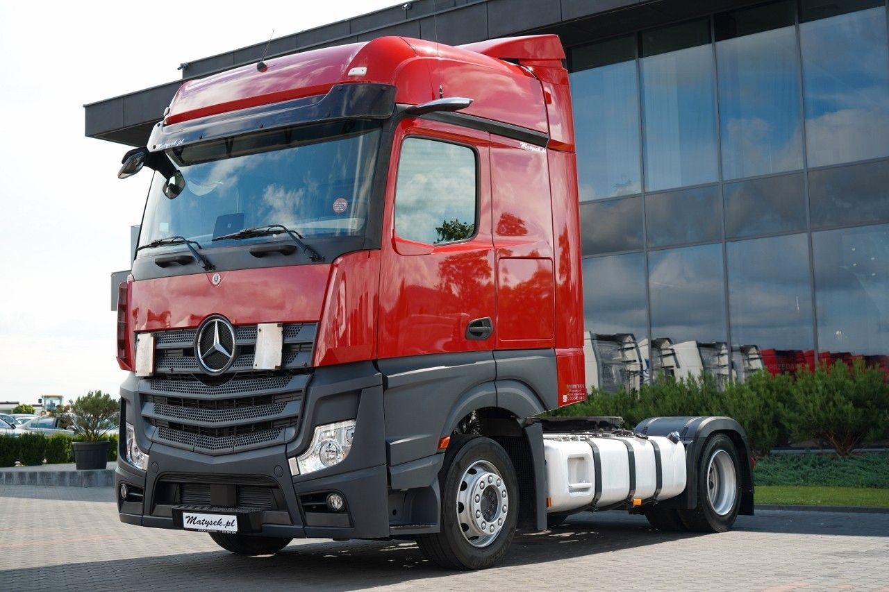 Mercedes-Benz ACTROS 1845 / LOW DECK / MEGA / BIG SPACE / PO K - Vlačilec: slika 1 Mercedes-Benz ACTROS 1845 / LOW DECK / MEGA / BIG SPACE / PO K - Vlačilec: slika 1