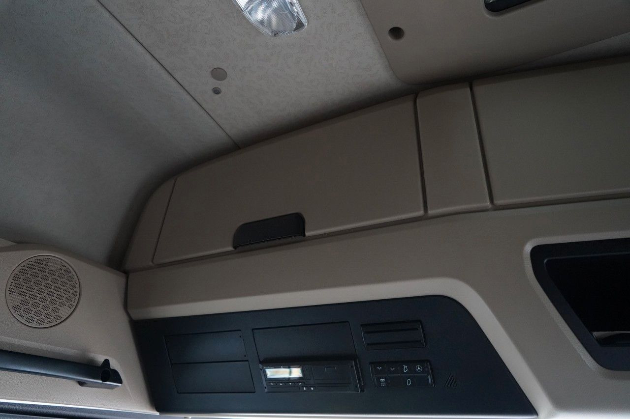 Vlačilec Mercedes-Benz ACTROS 1853 / HYDRAULIKA / RETARDER /  BIG SPACE: slika 33