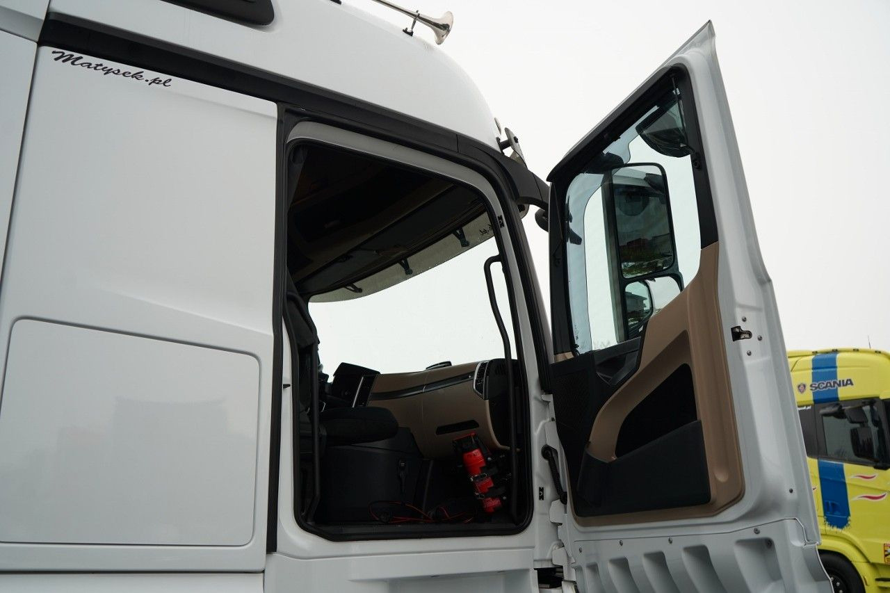 Vlačilec Mercedes-Benz ACTROS 1853 / HYDRAULIKA / RETARDER /  BIG SPACE: slika 36