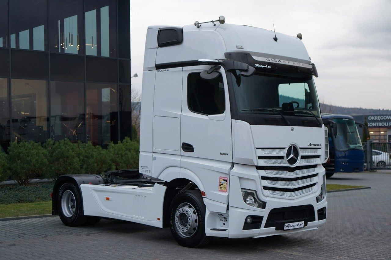 Mercedes-Benz ACTROS L 1851 / GIGA SPACE / RETARDER / 2022 R - Vlačilec: slika 1 Mercedes-Benz ACTROS L 1851 / GIGA SPACE / RETARDER / 2022 R - Vlačilec: slika 1