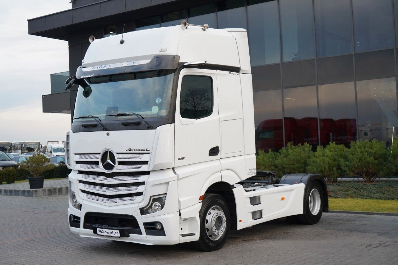 Mercedes-Benz ACTROS L 1851 / GIGA SPACE / RETARDER / 2022 R - Vlačilec: slika 2 Mercedes-Benz ACTROS L 1851 / GIGA SPACE / RETARDER / 2022 R - Vlačilec: slika 2