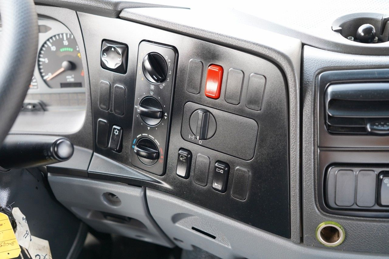 Vlačilec Mercedes-Benz AXOR 1829 / RETARDER / RAMA POD ZABUDOWĘ / 4 m /: slika 16