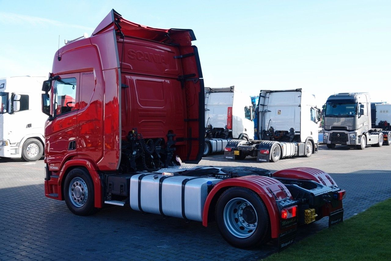 Scania R 450 / LOWDECK / MEGA / OPONY 100% / 2021 / P - Vlačilec: slika 4 Scania R 450 / LOWDECK / MEGA / OPONY 100% / 2021 / P - Vlačilec: slika 4