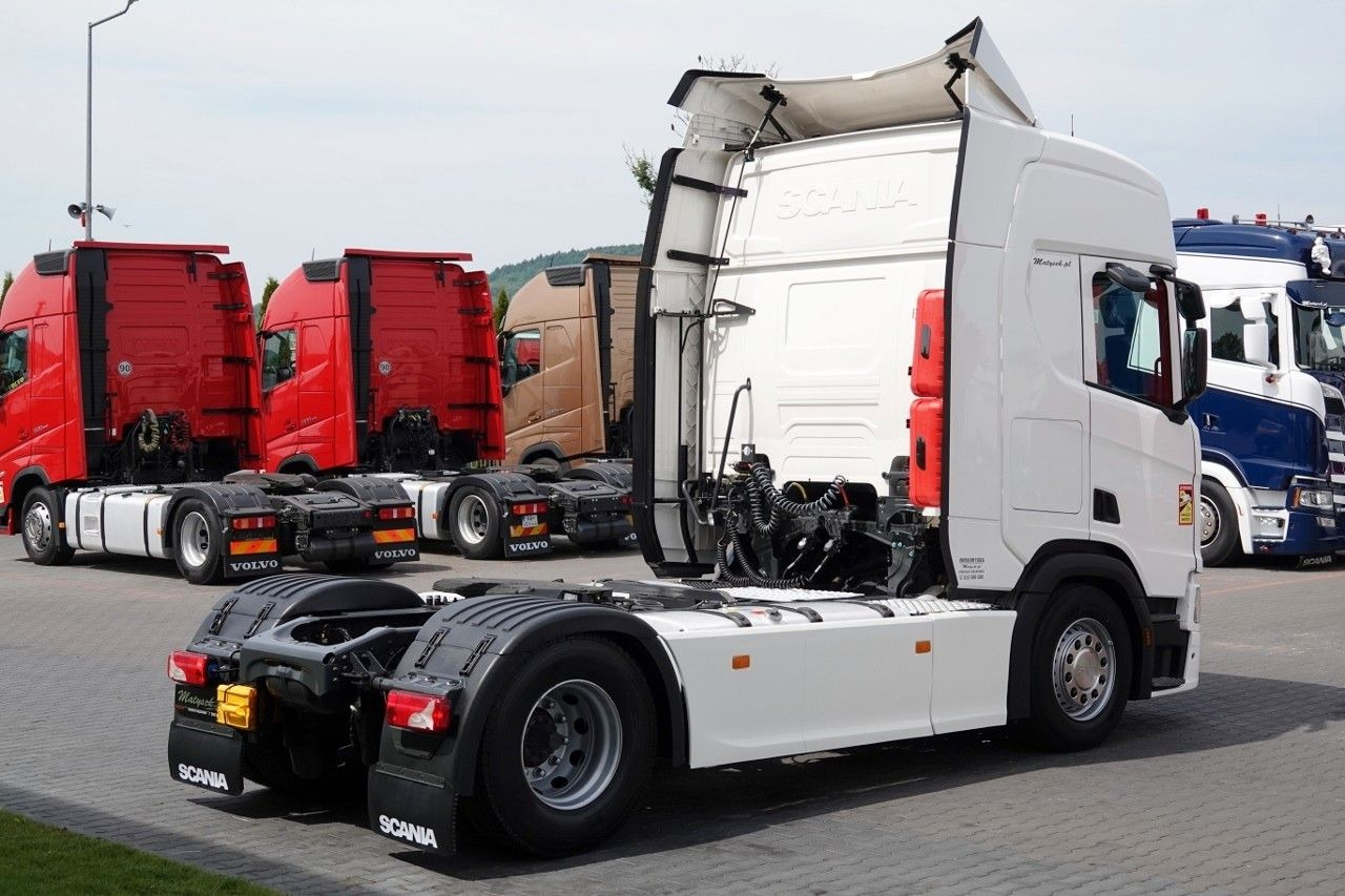 Scania R 450 / RETARDER / FULL AIRMATIC / OPONY 100% / - Vlačilec: slika 5 Scania R 450 / RETARDER / FULL AIRMATIC / OPONY 100% / - Vlačilec: slika 5