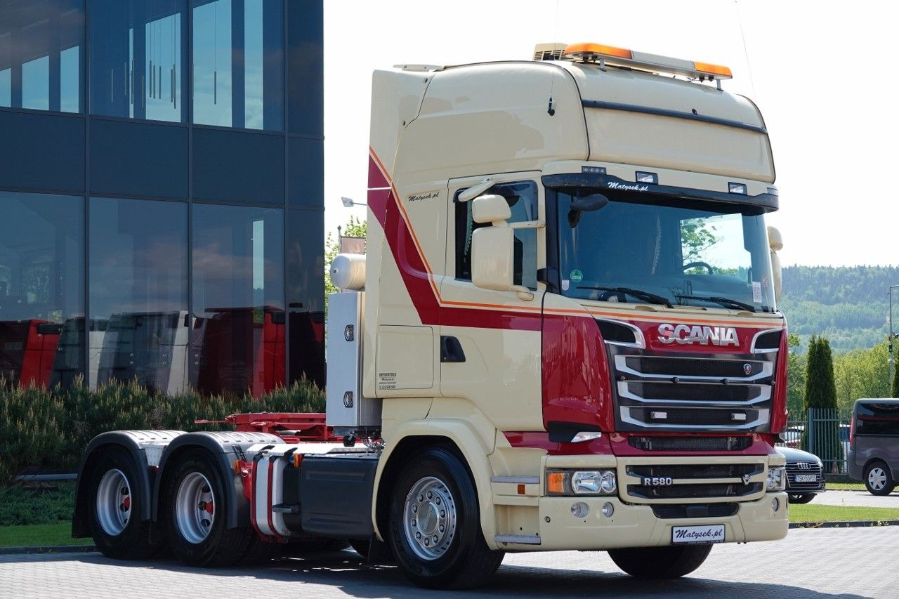 Scania R 580 / V8 / 6x4 / DMC: 95.000 KG / I-PARK COOL/ Scania R 580 / V8 / 6x4 / DMC: 95.000 KG / I-PARK COOL/ - Vlačilec: slika 2 Scania R 580 / V8 / 6x4 / DMC: 95.000 KG / I-PARK COOL/ Scania R 580 / V8 / 6x4 / DMC: 95.000 KG / I-PARK COOL/ - Vlačilec: slika 2
