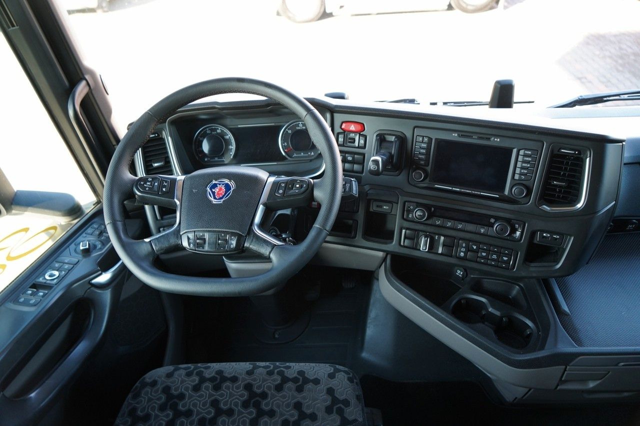 Vlačilec Scania S 500 / RETARDER  / FULL AIRMATIC /  ALUFELGI /: slika 29